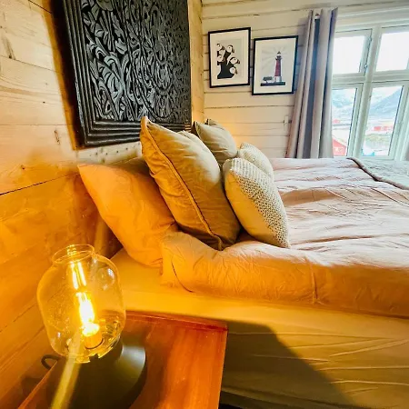 Lofoten Sund Escape